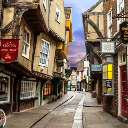Lejlighed Beautiful City With Free Parking *
